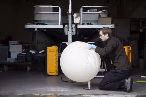Photos: UAlbany/NWS weather balloon partnership.