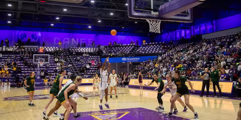 Women's basketball game at the Broadview Center