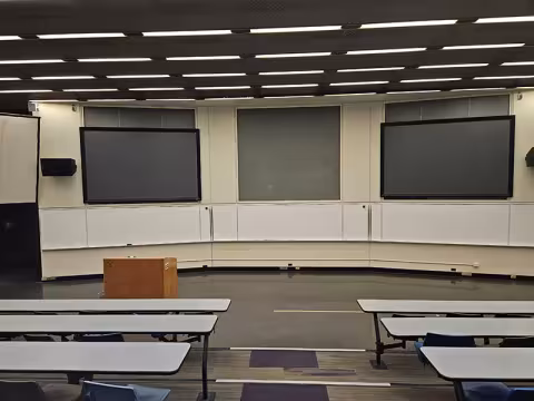 Image of the lecture center before renovation.