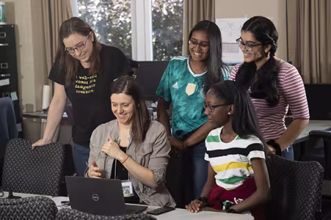 Mariya Zheleva with Girls Inc. Eureka interns 2019