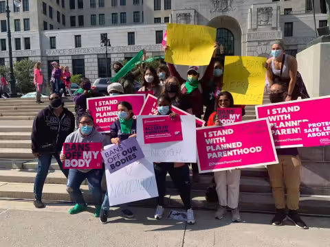 The Planned Parenthood rally, organized by WGSS alumna Brittni Gulotty, Public Affairs and Volunteer Coordinator of Upper Hudson Planned Parenthood, joined nationwide protests championing reproductive rights, with a huge turnout on Saturday, October 2, at the West Capitol Park in Albany, including WGSS faculty, students, and alumni. 