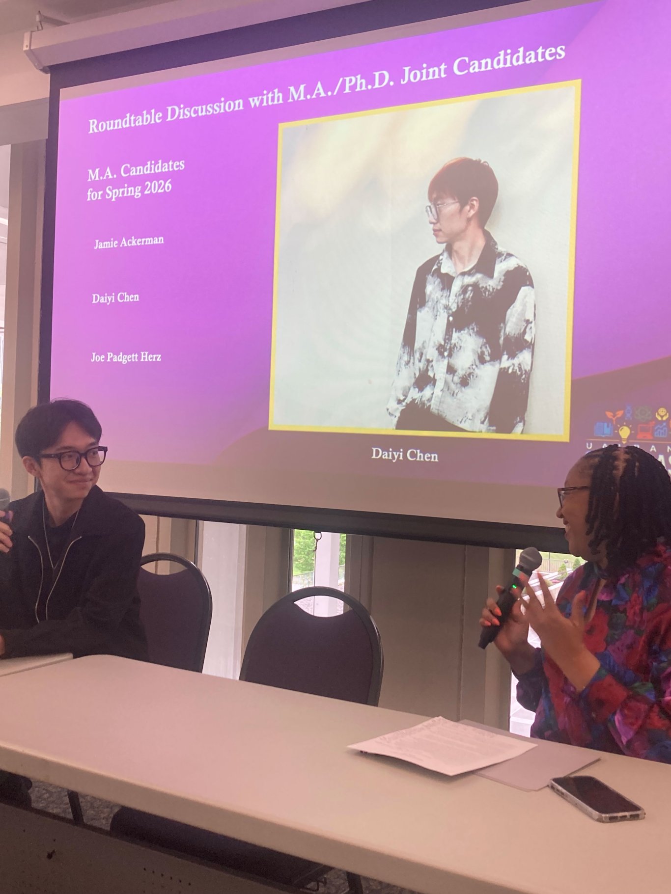 An image of a roundtable discussion with M.A./Ph.D. joint candidates.