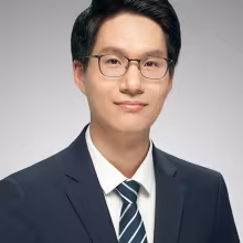 Hongseok Lee.