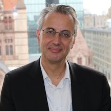 Dr. Christian Olivier.