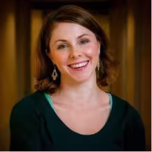 A portrait of Sara.