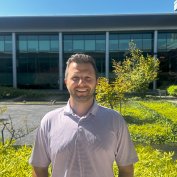 Phillip Weeber's Headshot 