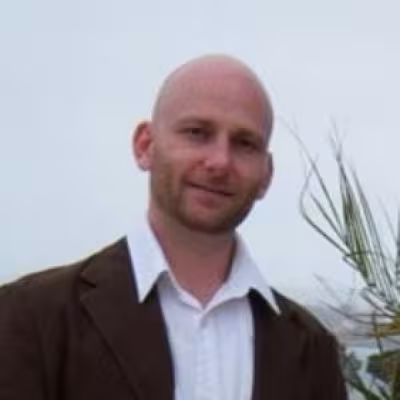 Dr. Jason Vickers