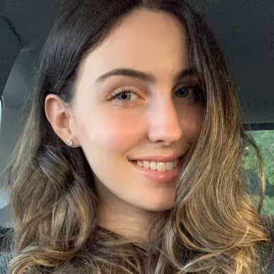 Andelina Dreshaj headshot