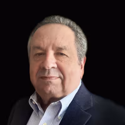 A portrait of Alvaro Carrascal.
