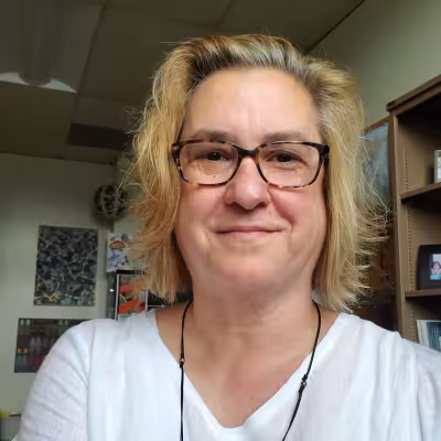 Ruth Lindenfelser
