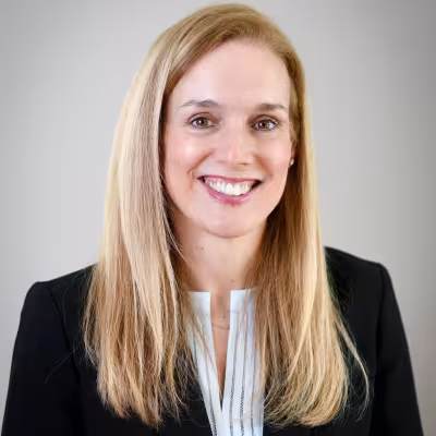 Lisa Kenneally DochatM