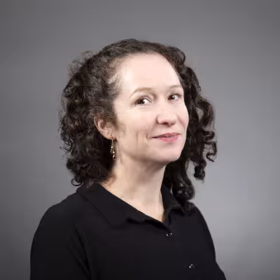 Sarah Vizer