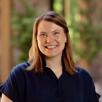 Kirsten L. Anderson headshot
