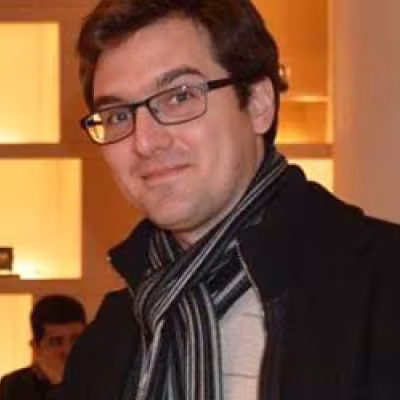 André de Oliveira Redwood