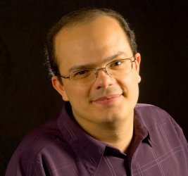 Dr. Alandeom Oliveira