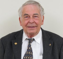 Photograph of Lawrence Snyder