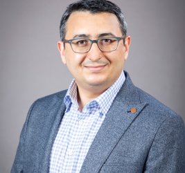 Dr. Reza Feyzi Behnagh