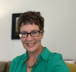 A portrait of Ursula.