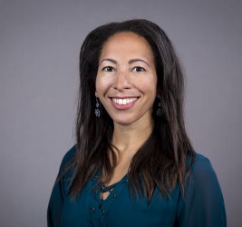 Alyssa Lotmore headshot