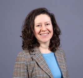 Dr. Gates Kuliszewski smiles at the camera.