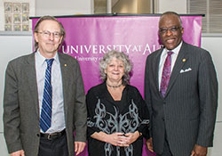 Keynote lecturers Szostack and Yonath pose with president Jones