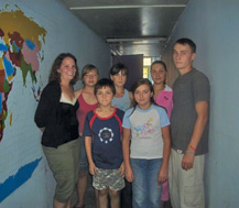 Rebecca Whiteley with students in Moldova