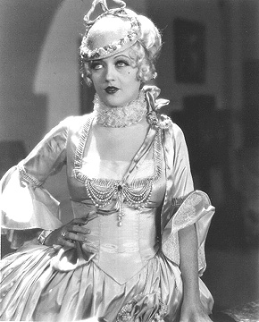 showpeople5.jpg - 46444 Bytes